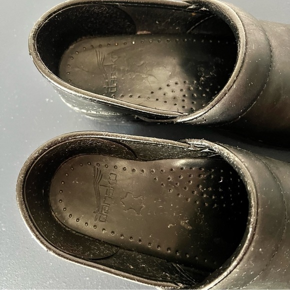 Dansko Professional Matte Black Leather Platform Slip On Clog Shoes Size 36 - Picture 5 of 16